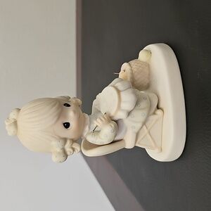 Precious Moments Figurine